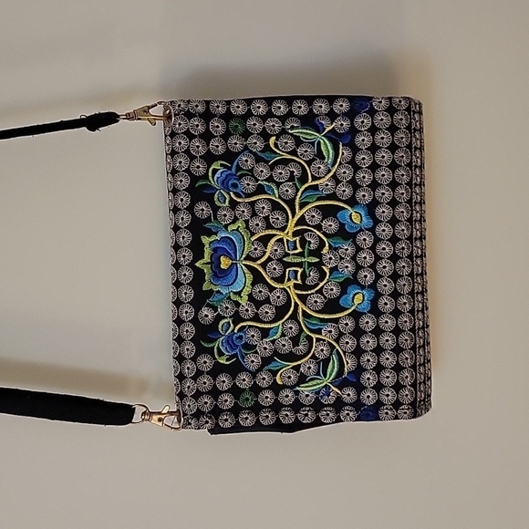 3/$30 BLUE Floral Embroidered Mexican Micro Crossbody Festival Bag - Picture 6 of 7